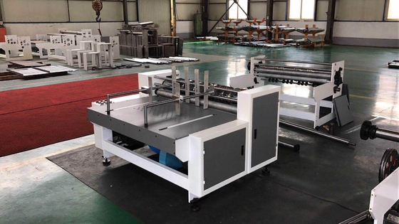 1200 mm Computerisierte Trennwand-Slotter-Montage Walzkartonbox-Maschine